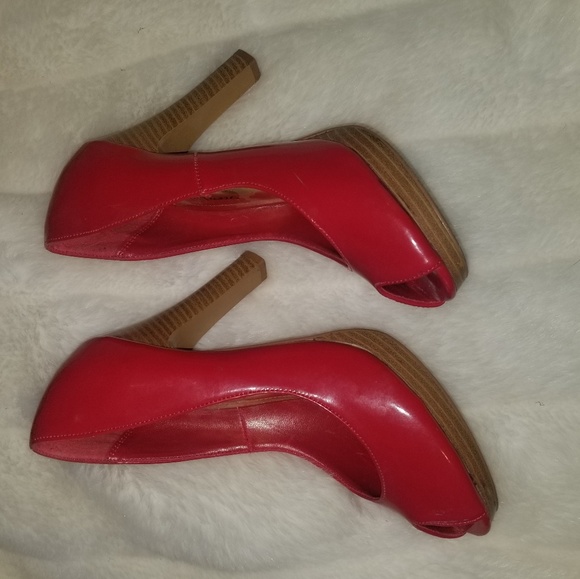 Charlotte Russe Red Heels size 7 - Picture 3 of 3